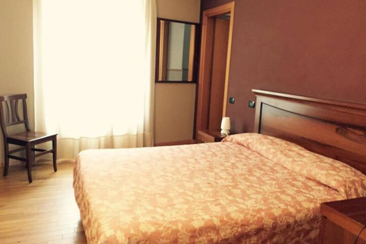 Room 24 of 64