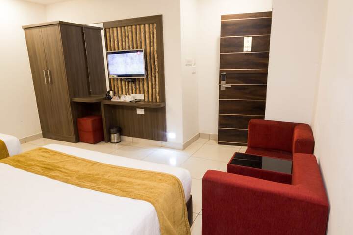 Room 18 of 72