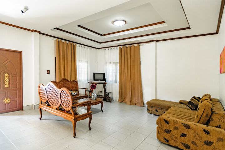 Room 25 of 59
