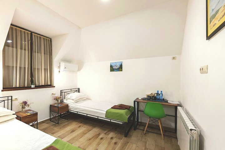 Room 30 of 57