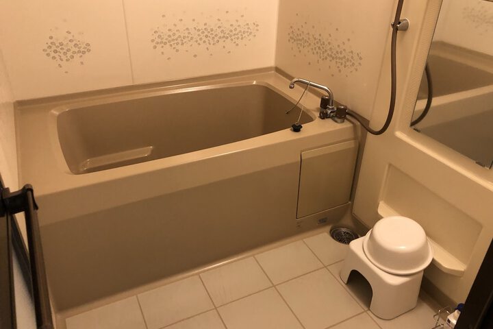 Room 21 of 40