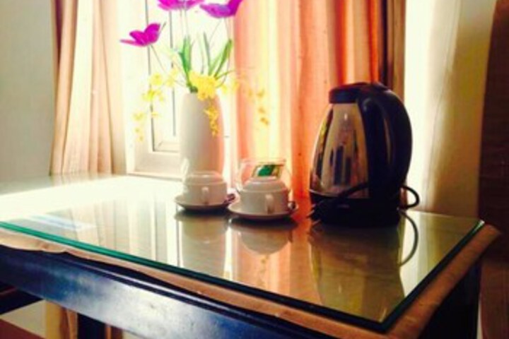 Room 13 of 15