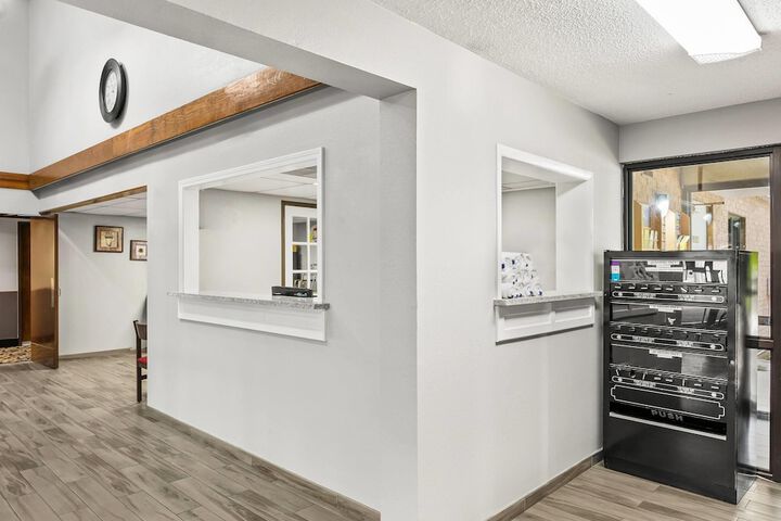 Hotel Interior 3 of 39