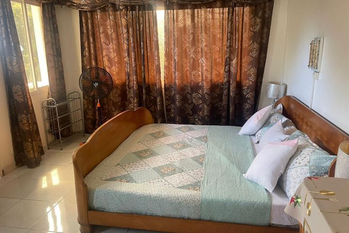 Room 7 of 27