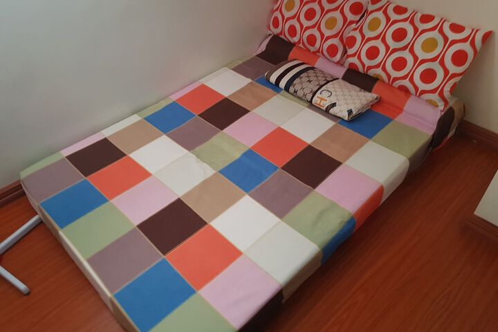 Room 14 of 25