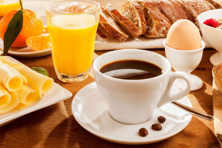 Breakfast/Coffee Service 58 of 81