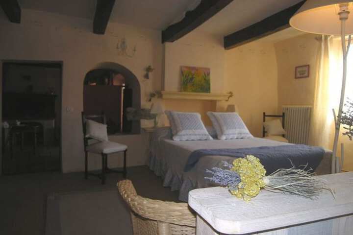 Room 2 of 7