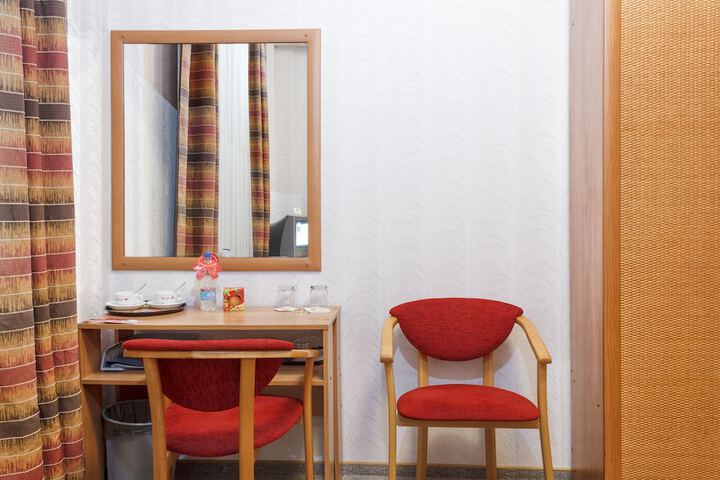 Room 46 of 113