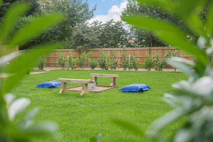 Property Grounds 21 of 28