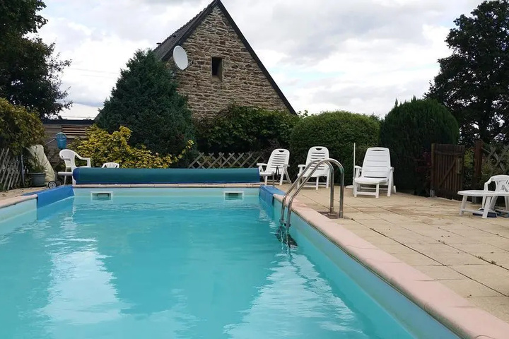 Pool 8 of 11