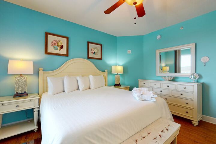 Room 16 of 163