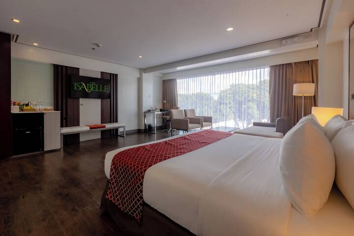 Room 13 of 74