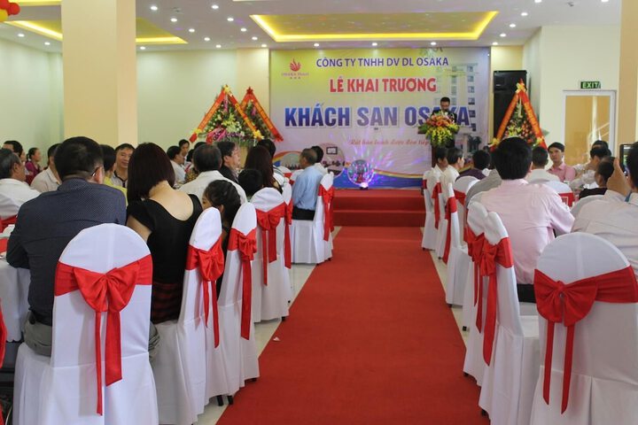 Ballroom/Hall 24 of 41