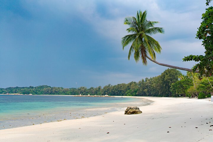 Beach 106 of 126