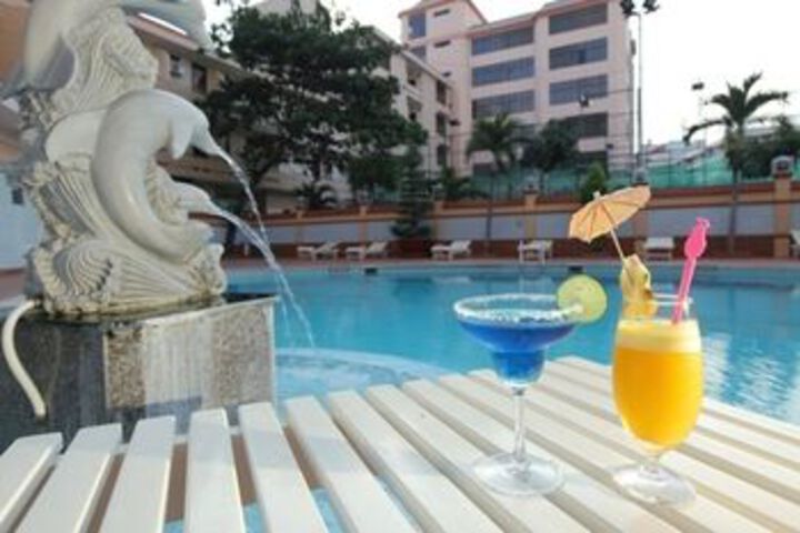 Pool 60 of 68