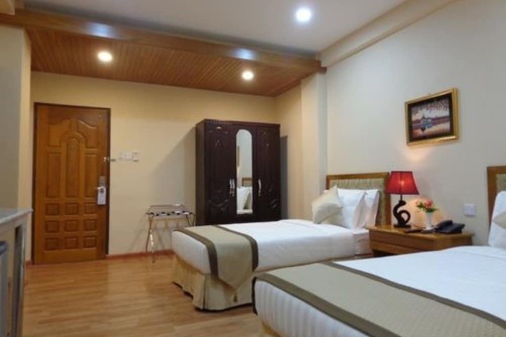 Room 7 of 54