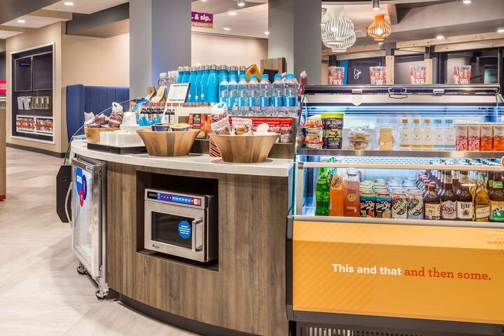 Snack bar