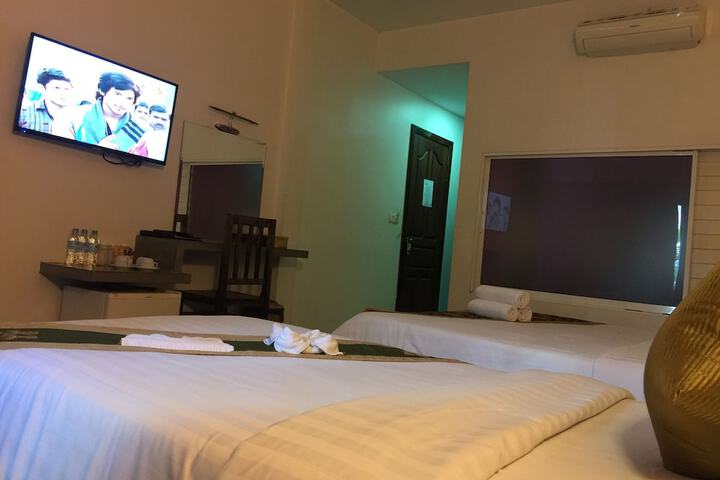 Room 25 of 70