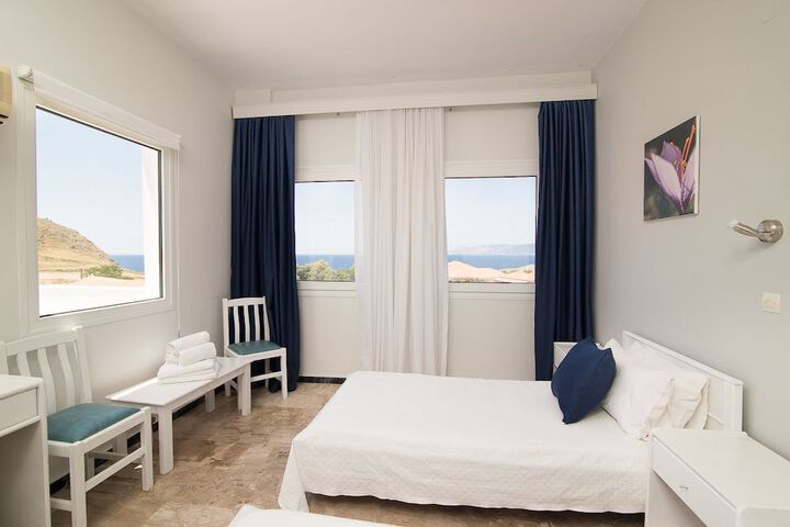 Room 16 of 47
