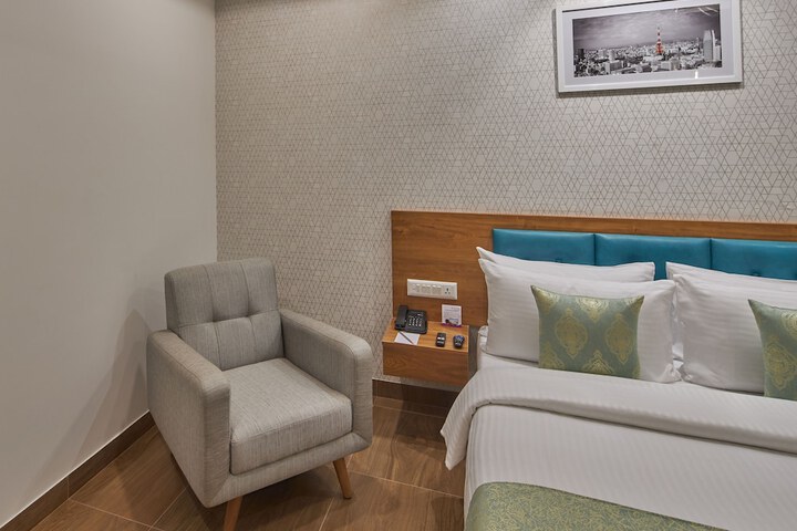 Room 5 of 26