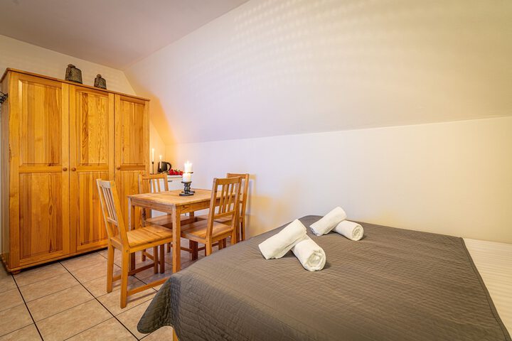 Room 29 of 180