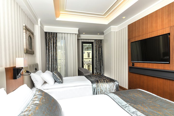 Room 80 of 130