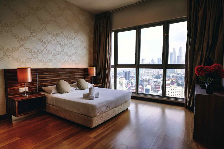 Room 14 of 43