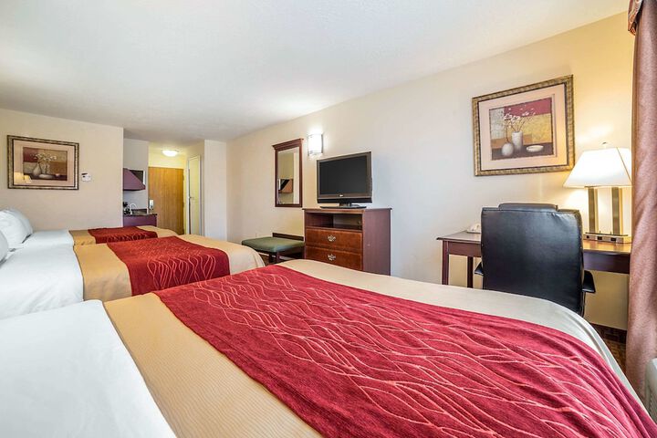 Room 8 of 37