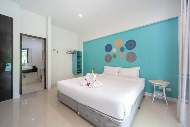 Room 48 of 73
