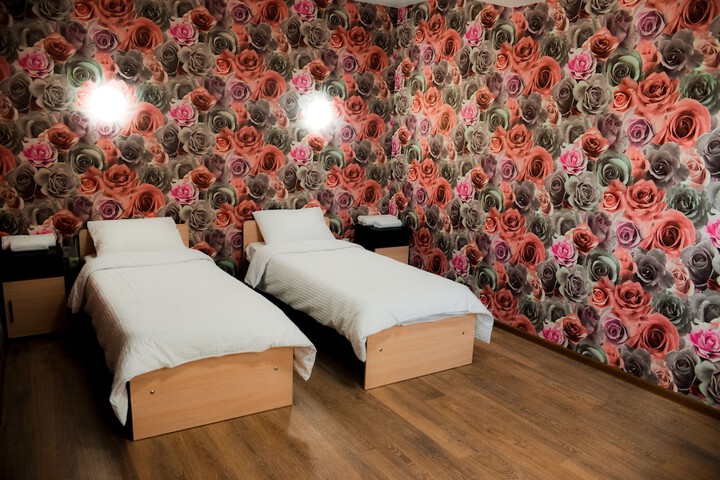Room 3 of 32