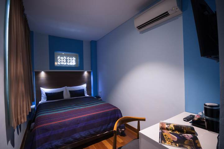Room 15 of 56