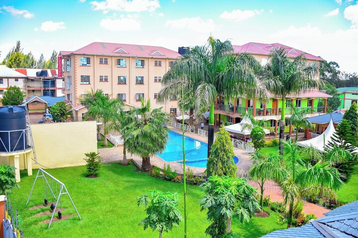 Hotel 69 of 80
