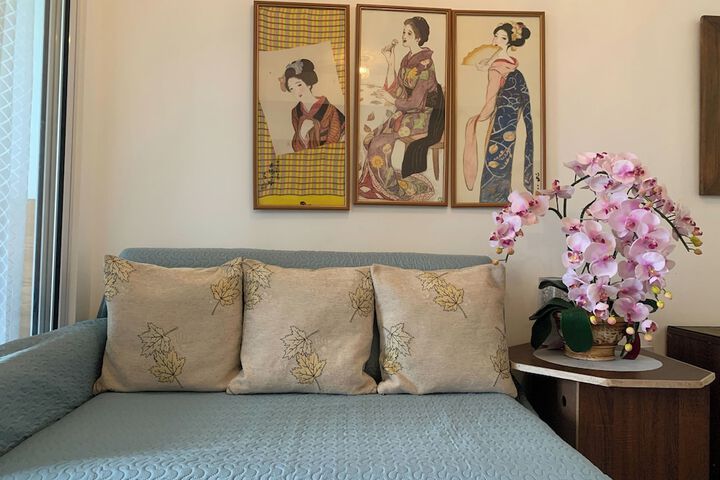 Room 17 of 47