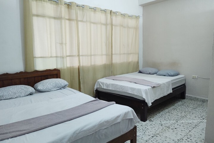 Room 9 of 36