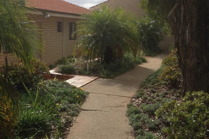 Property Grounds 27 of 36