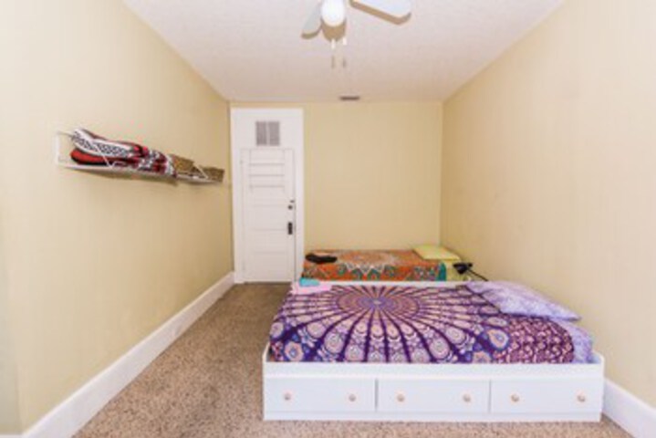 Room 51 of 59