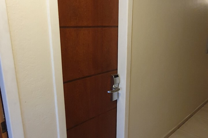 Room 10 of 67