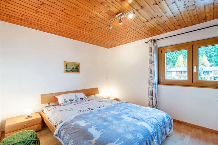 Room 4 of 24