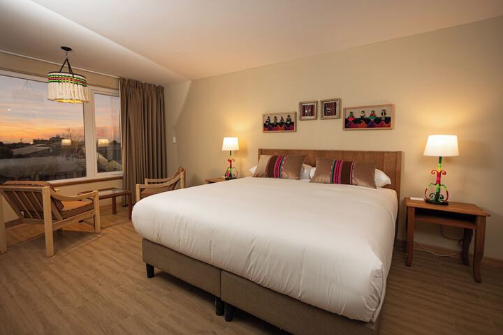 Room 8 of 28