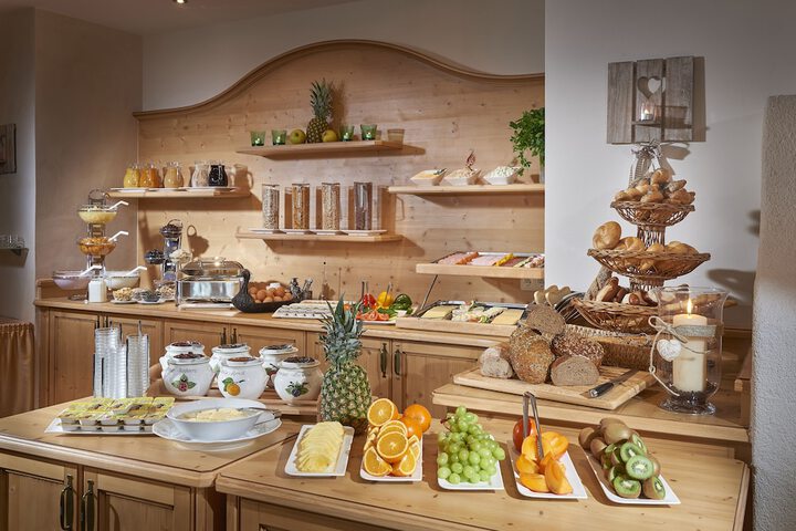 Breakfast/Coffee Service 46 of 54