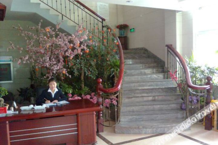 Hotel Interior 9 of 30