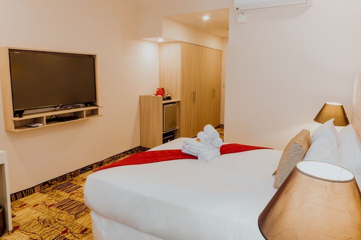 Room 4 of 45