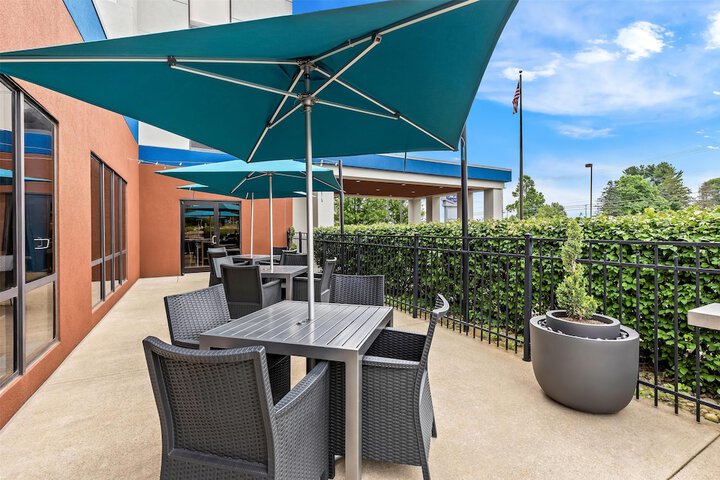 Terrace/Patio 52 of 55