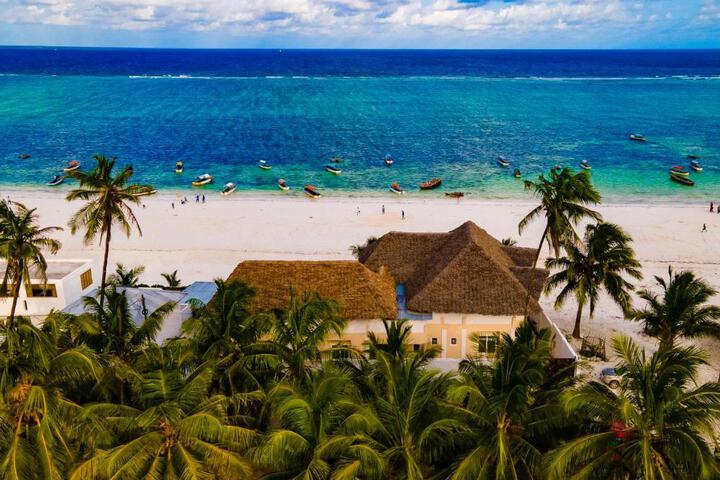 Mambo Paradise