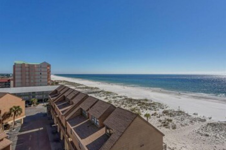 Beach 40 of 136