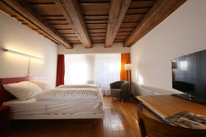Room 29 of 60