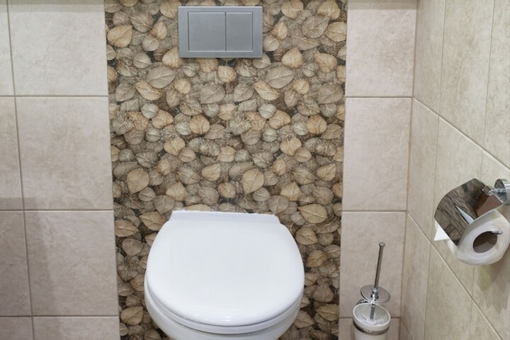 Clean Restrooms