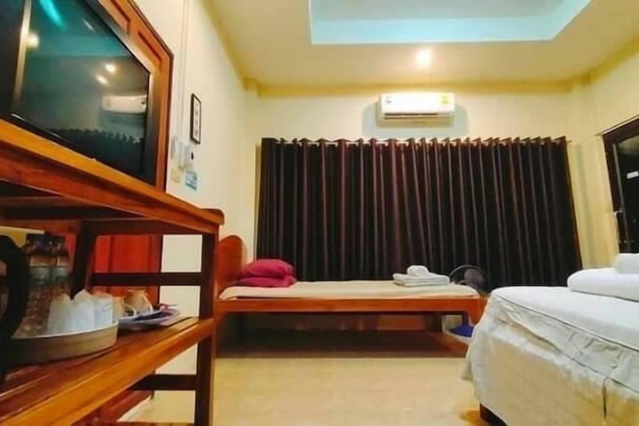 Room 17 of 26