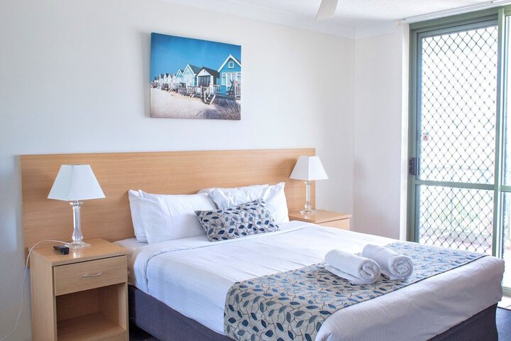 Room 3 of 49