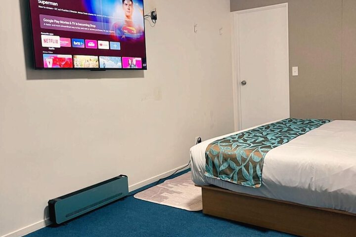 Room 5 of 26